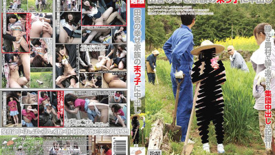 NHDT-997 Pies in the youngest play of a happy family in the countryside