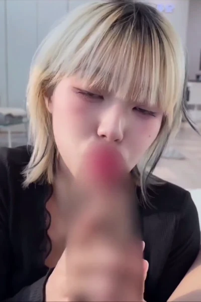 젖꼭지 피어싱녀 슬이 카우걸 라이딩