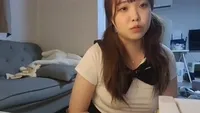 《젖소녀 김지금 》