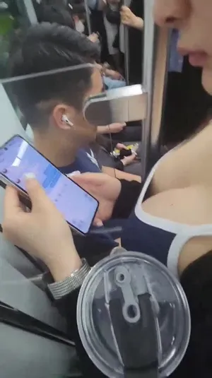 출입문 닫습니다.슴골 조심해주세요