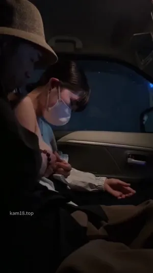 처음 알바나온 성 경험 없는 간단녀 제대로 털리네 ㅋ